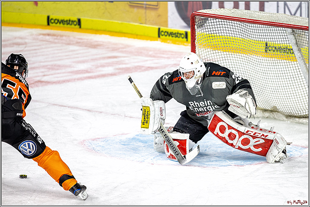 DEL; Koelner Haie - Grizzlys Wolfsburg, 26.12.2018